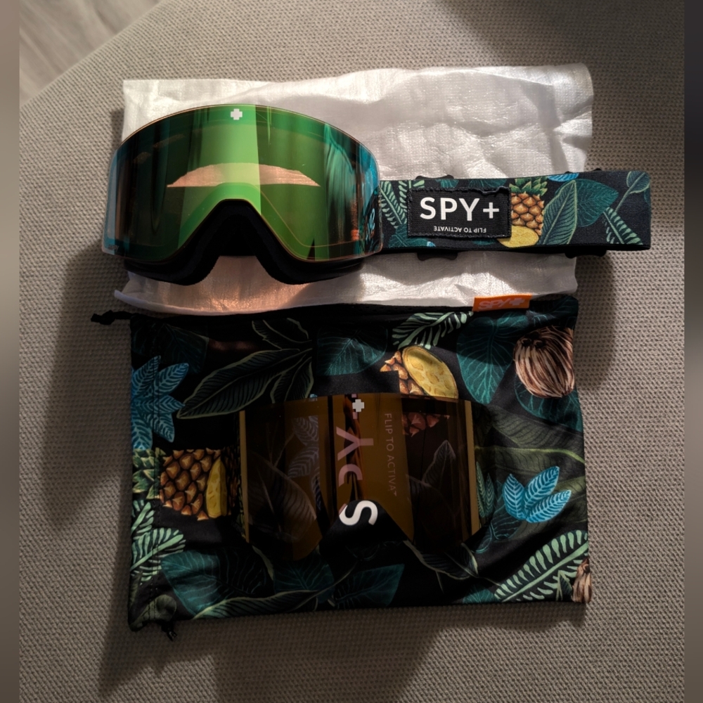SPY Marauder SE Ski Snowboard Goggles w/ Green and Gold Interchangeable Lenses